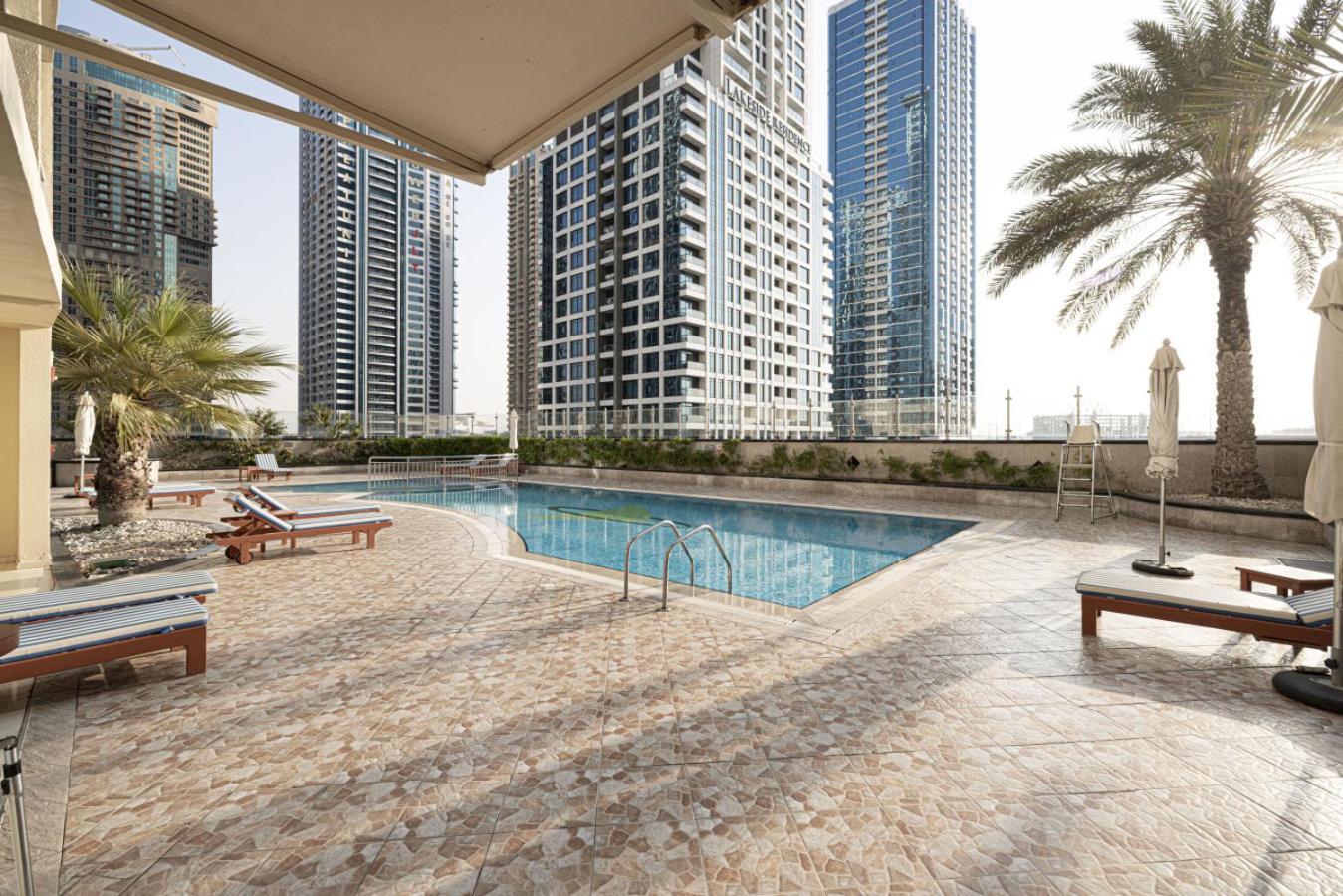 View Near Marina With Pool, Sauna And Gym